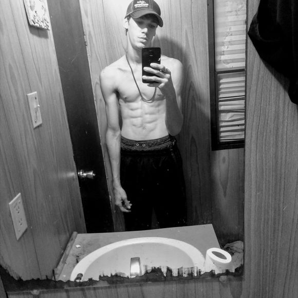 garythompson123